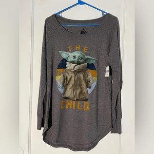 NWT Disney Star Wars Baby Yoda Women’s Long Sleeve Tee Size L